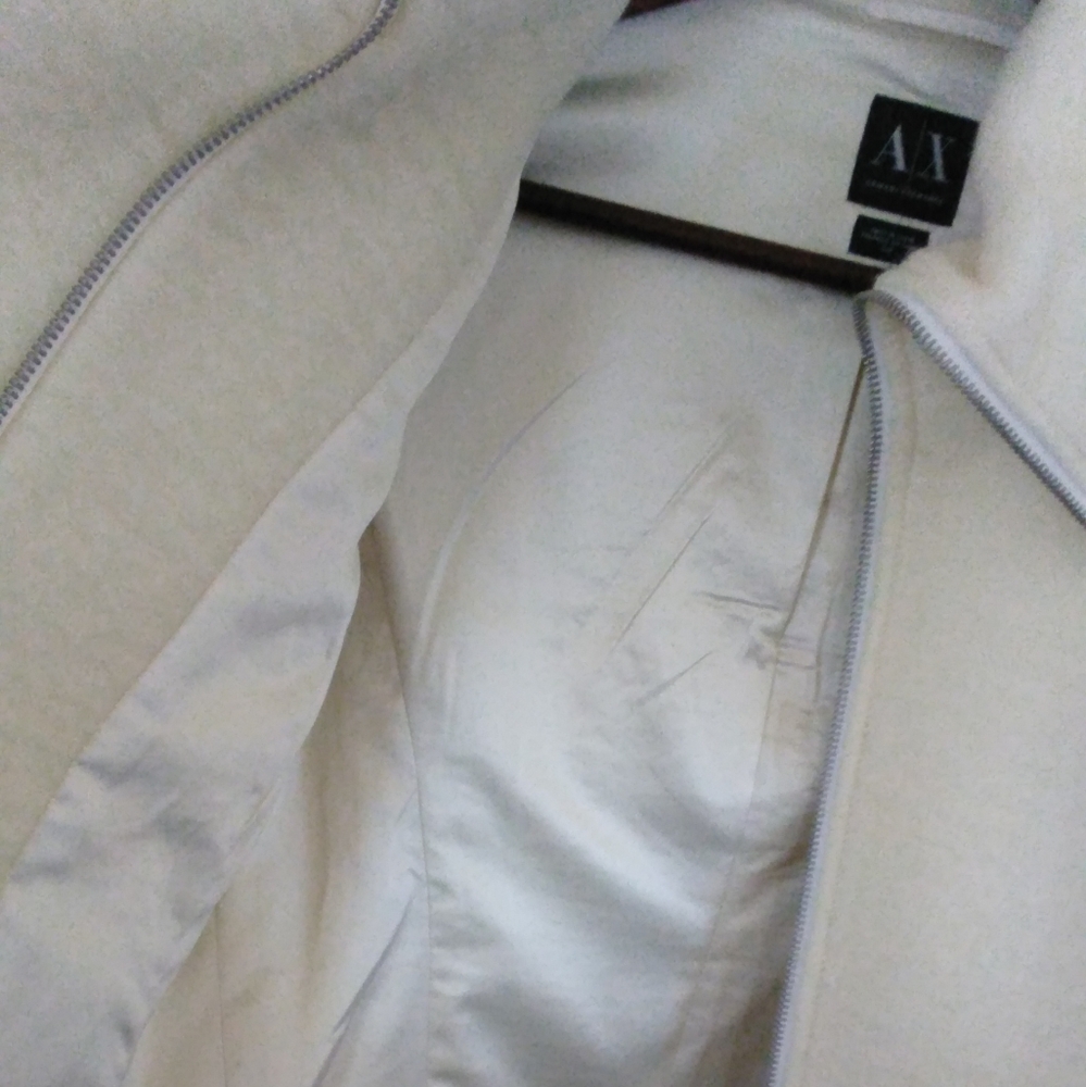 Armani Exchange Stunning Winter Jacket - Picture 11 of 13
